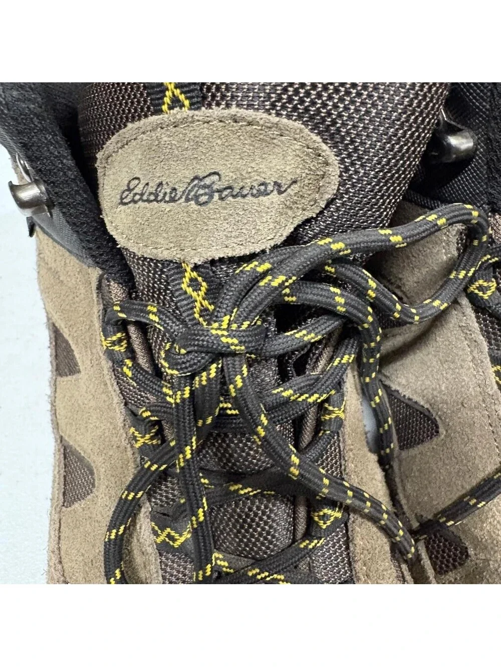 Eddie Bauer Brighton Mens 10.5 M Brown Suede Leather Waterproof Hiking Boots